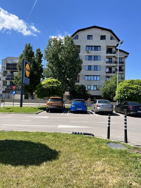 Coralilor, Petrom City, Straulesti